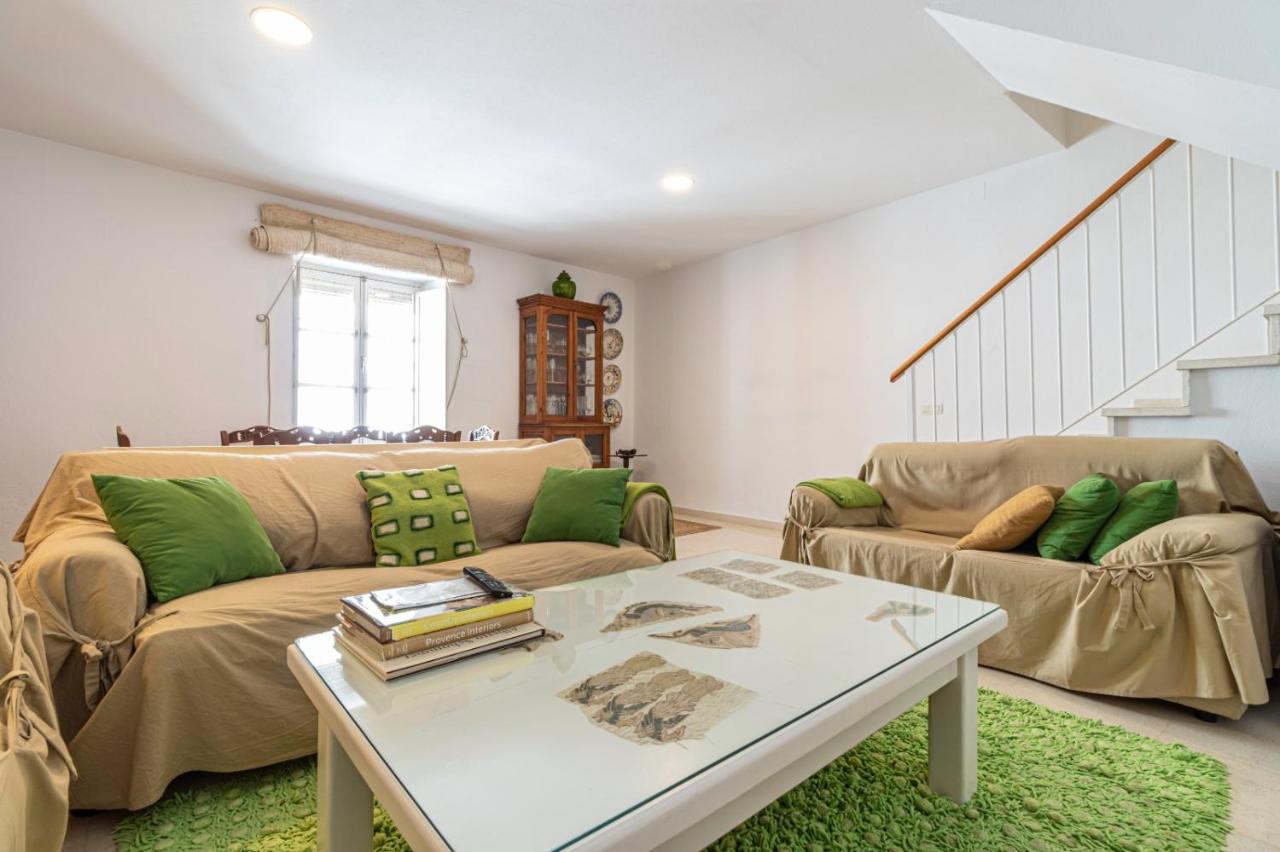 Casa amurallada MNueLa , wifi, garage opcional Jerez de la Frontera Bagian luar foto