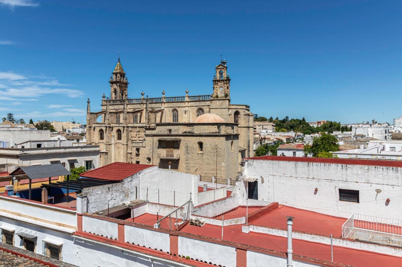 Casa amurallada MNueLa , wifi, garage opcional Jerez de la Frontera Bagian luar foto