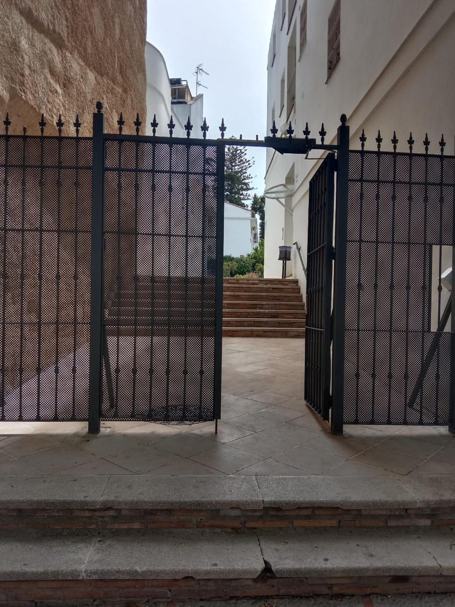 Casa amurallada MNueLa , wifi, garage opcional Jerez de la Frontera Bagian luar foto